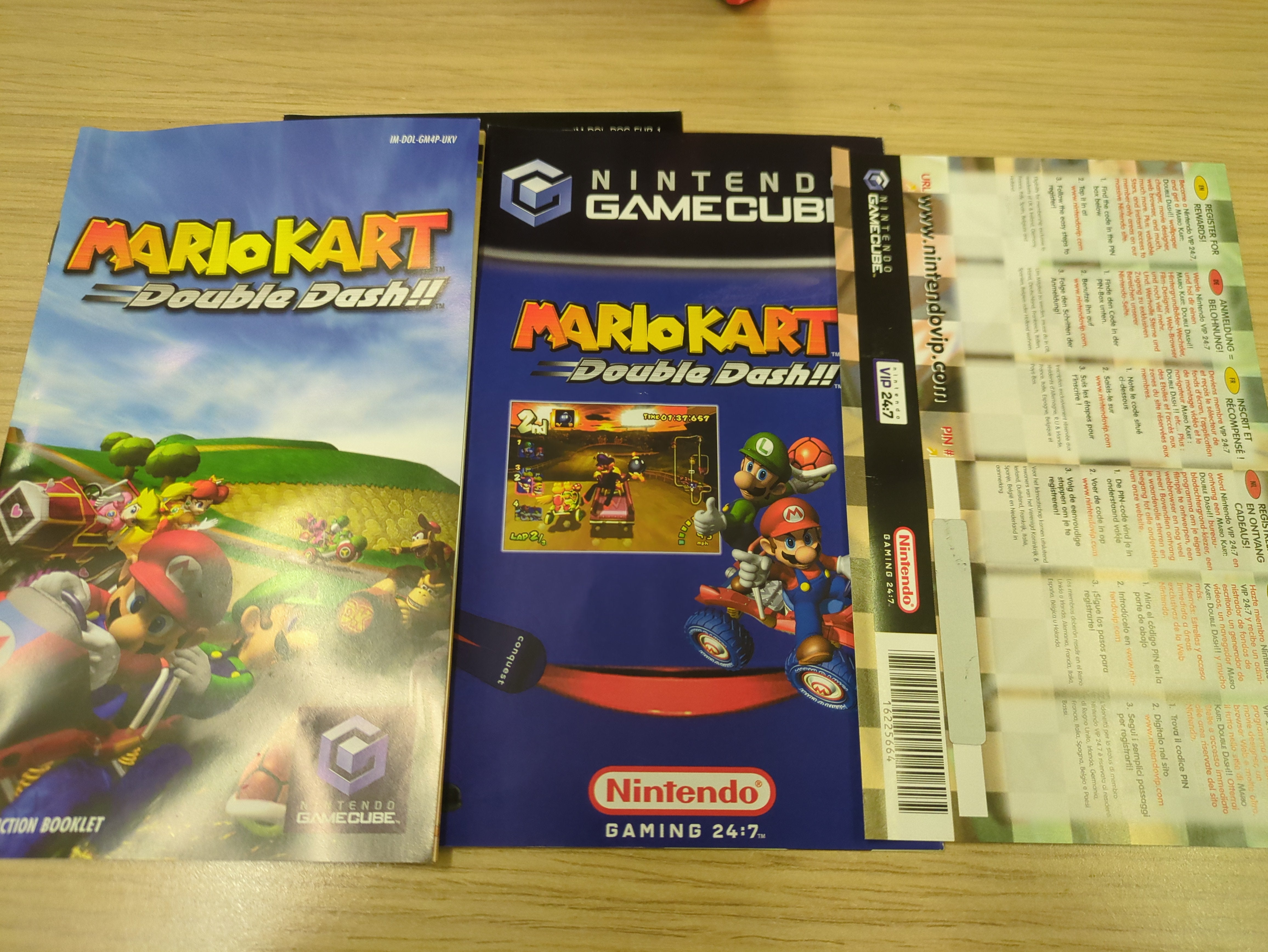 Mario Kart Double Dash Nintendo GameCube game Mario Kart Double Dash Nintendo GameCube game